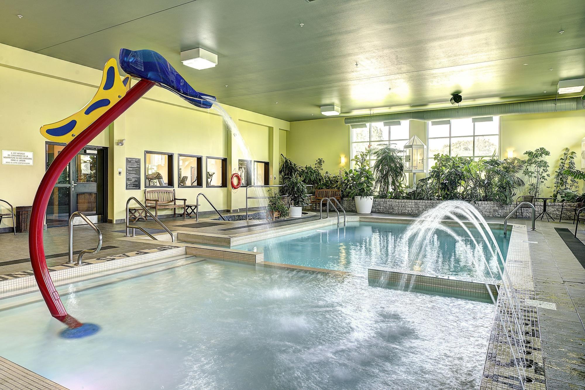 Days Inn By Wyndham Lévis Εξωτερικό φωτογραφία