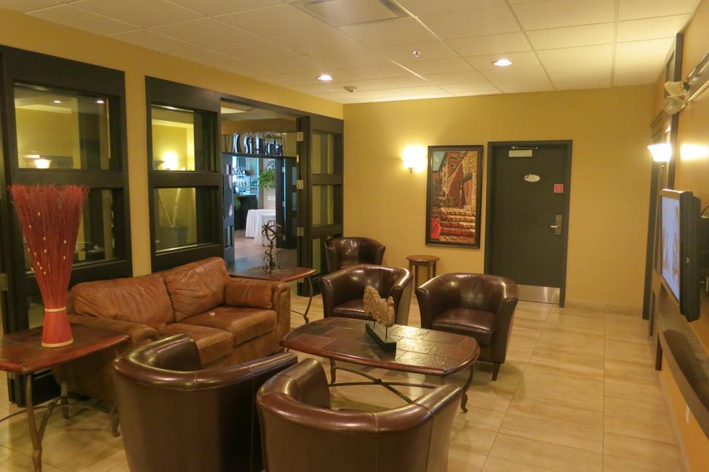 Days Inn By Wyndham Lévis Εξωτερικό φωτογραφία