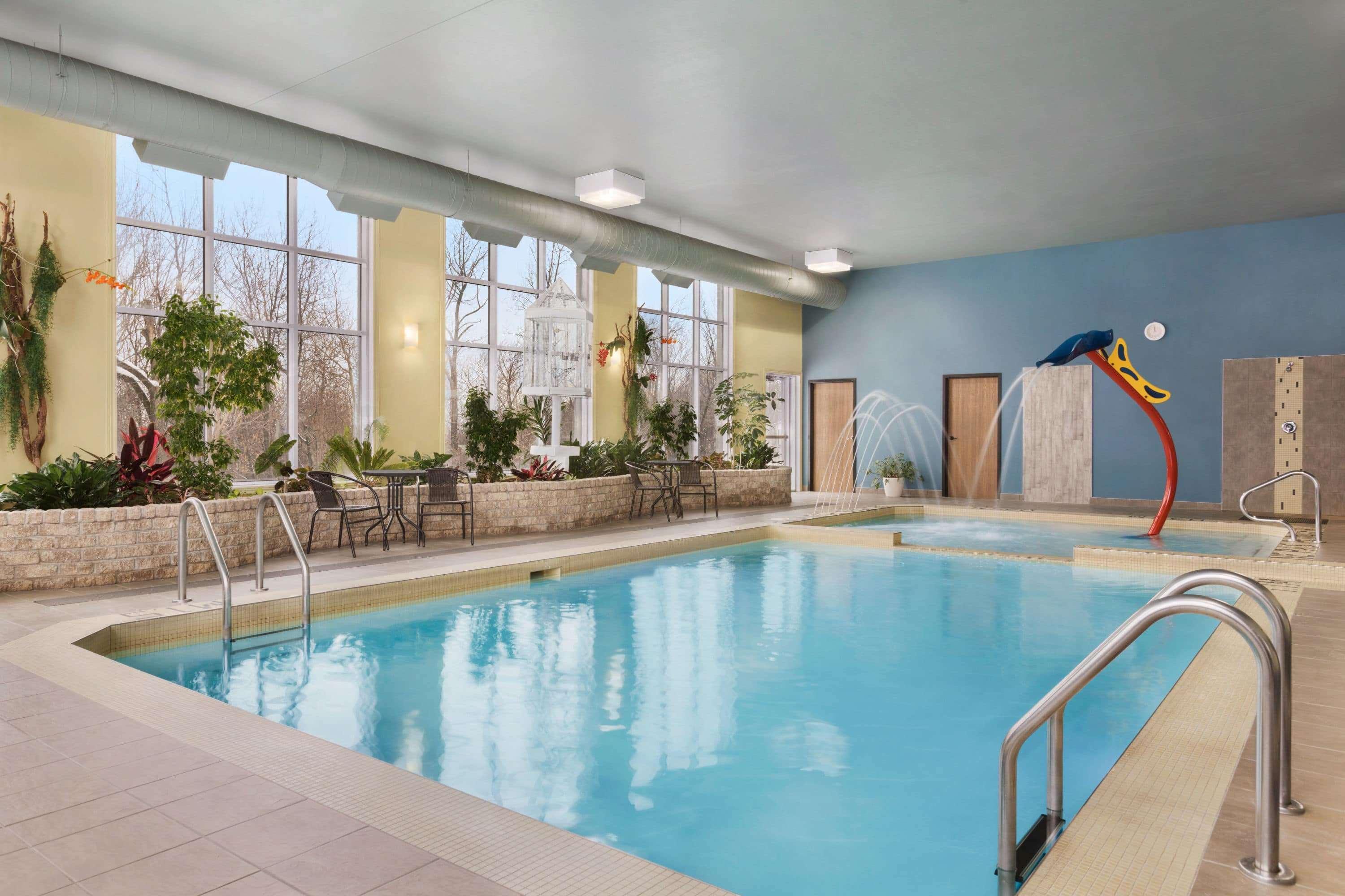 Days Inn By Wyndham Lévis Εξωτερικό φωτογραφία