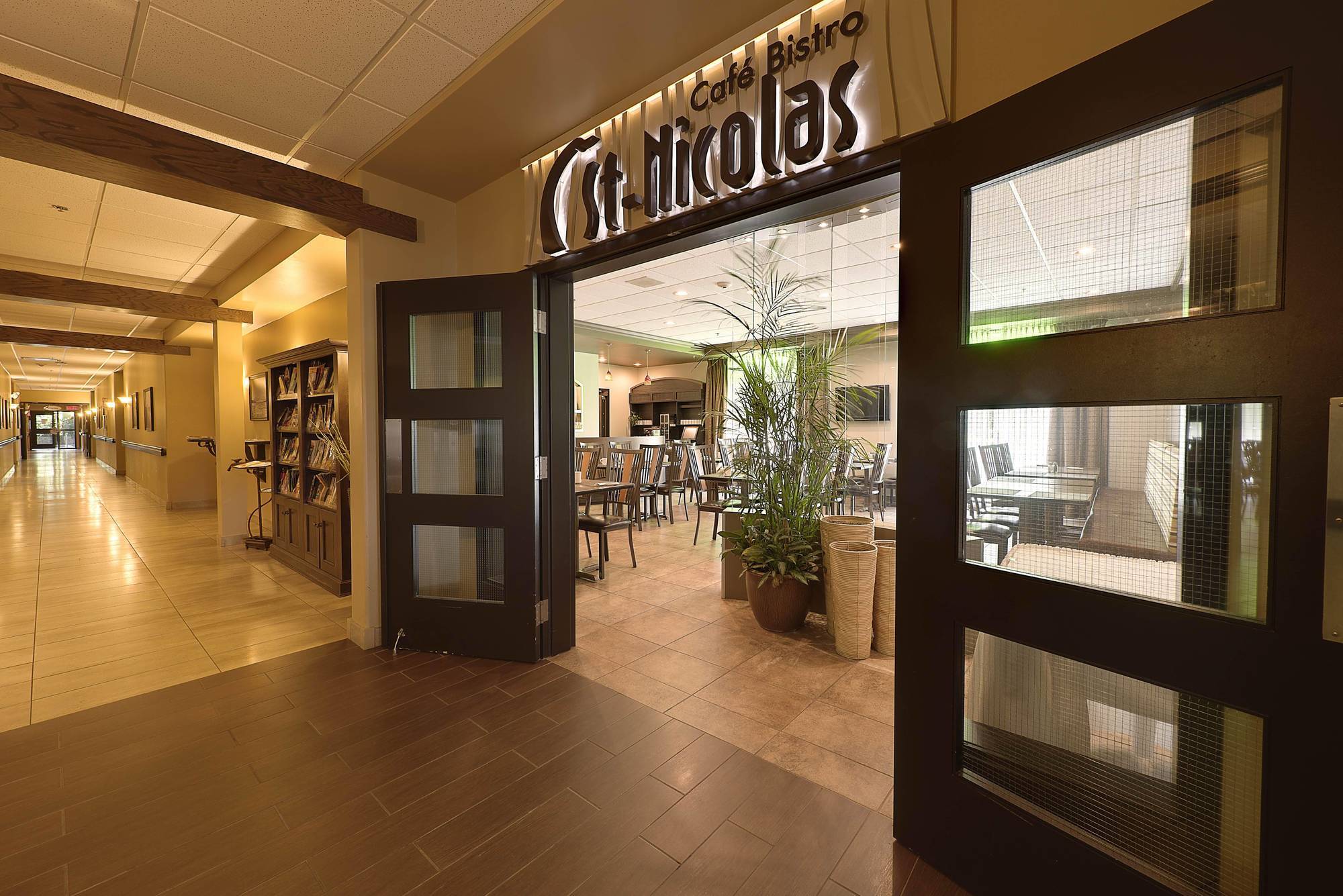 Days Inn By Wyndham Lévis Εξωτερικό φωτογραφία